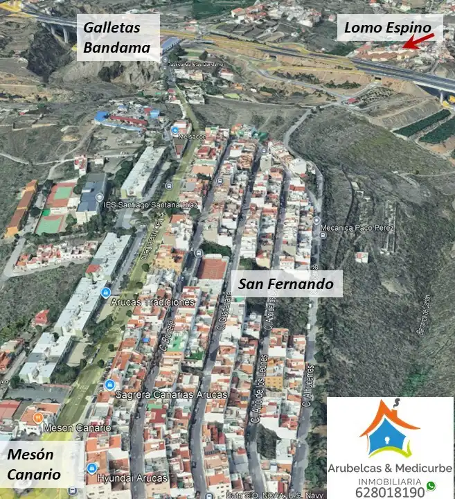 Vista exterior de Casa adosada en venta en Arucas con Balcón