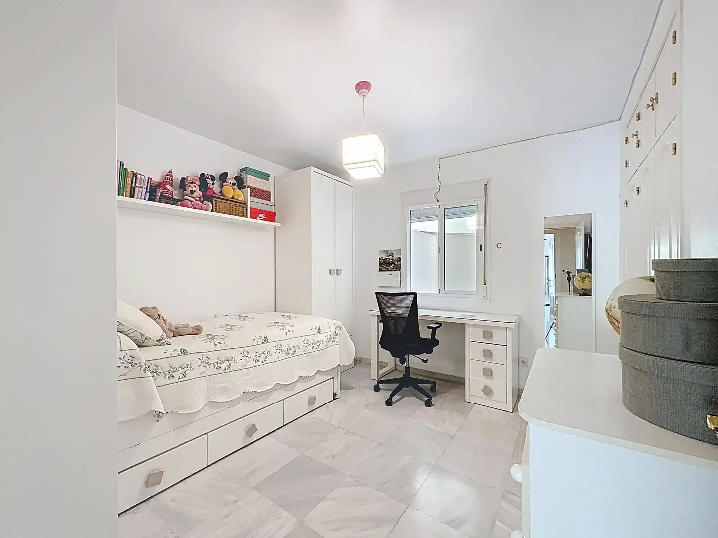 Bedroom of Flat for sale in Málaga  with Air Conditioner, Terrace and Community pool