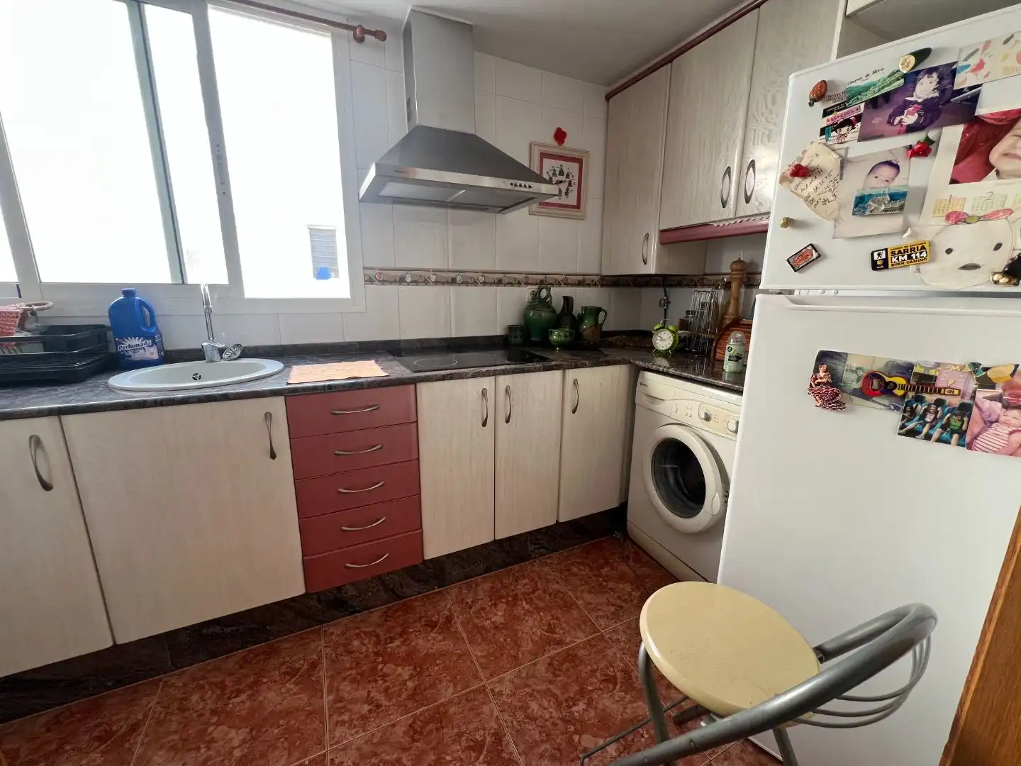 Küche von Wohnung zum Verkauf in  Valencia Capital mit Klimaanlage und Balkon