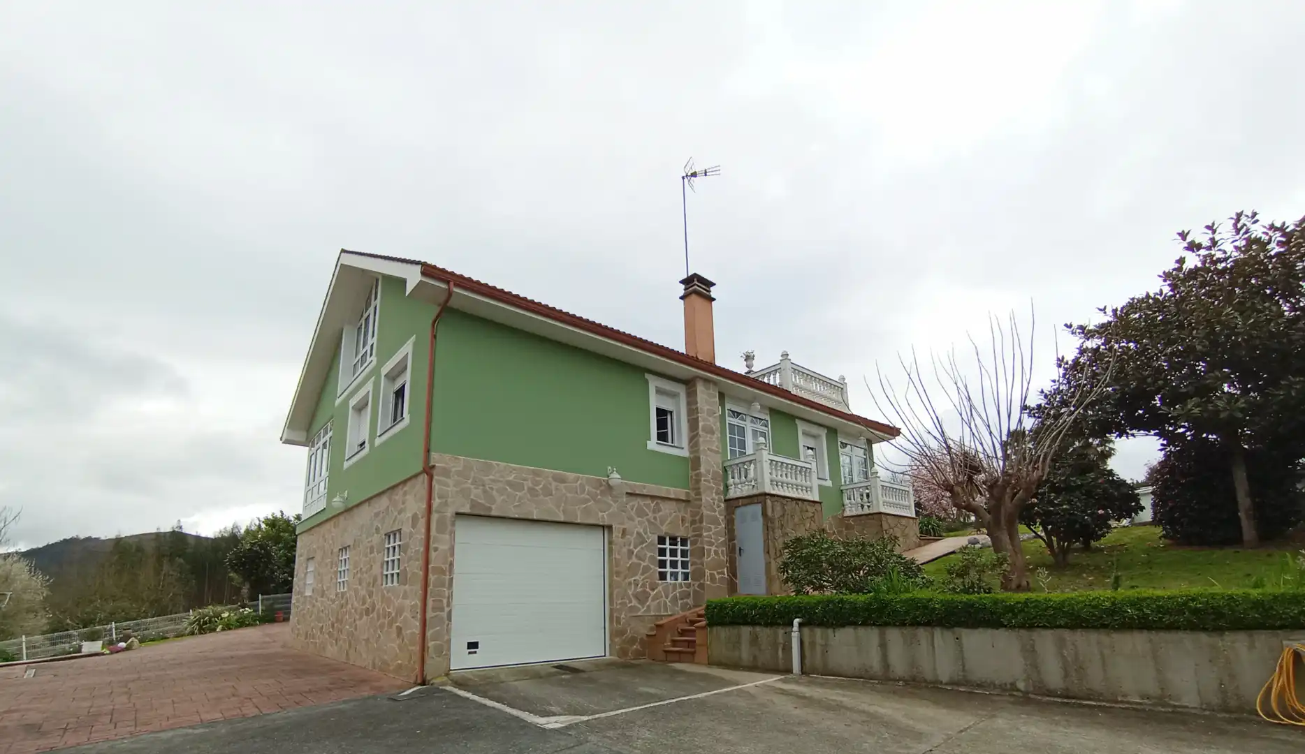 Exterior view of Houses for sale in Coirós  with Heating, Private garden and Parquet flooring