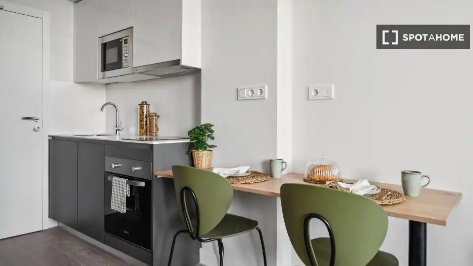 Habitació a Ensanche de Vallecas - La Gavia