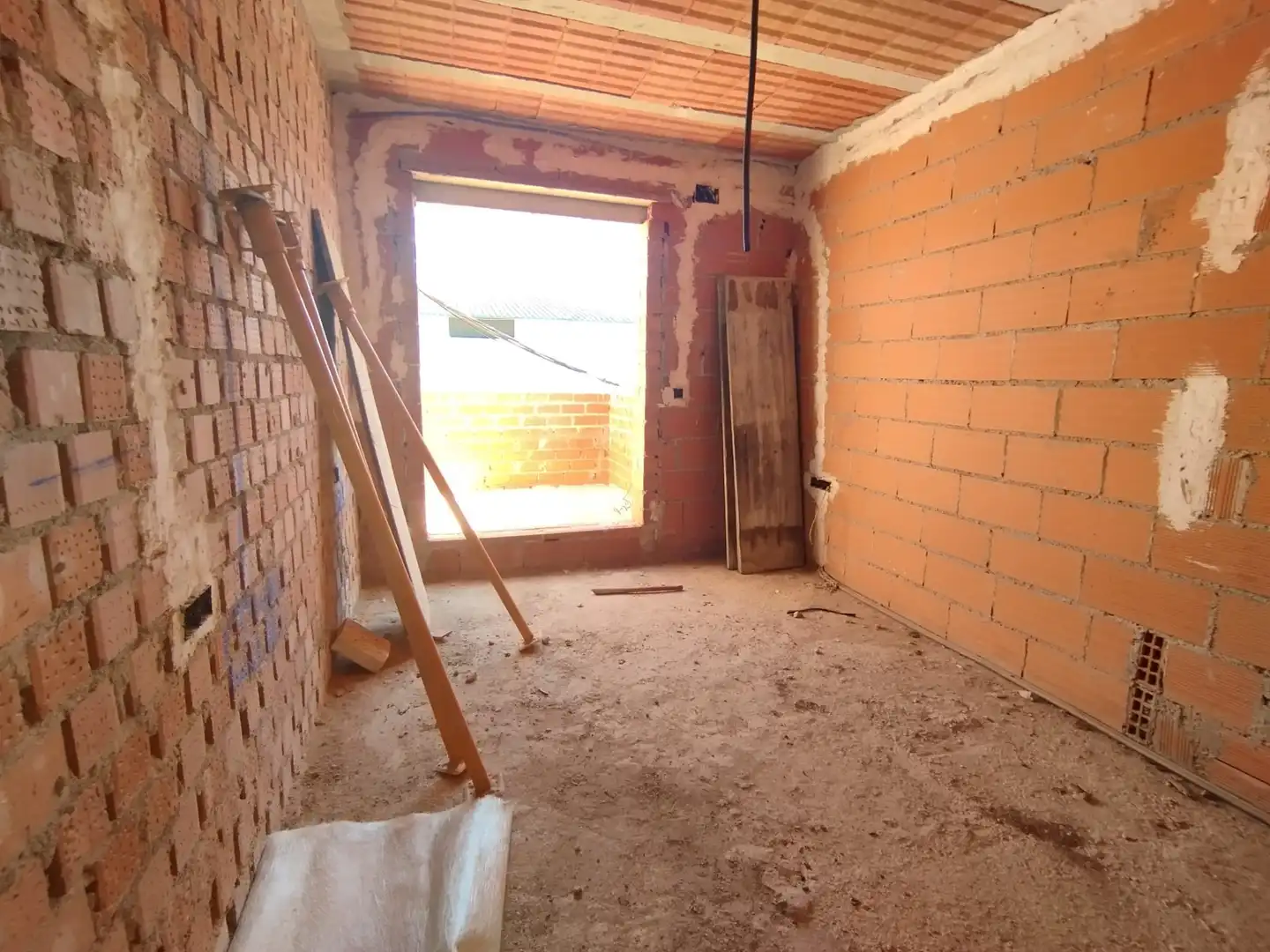 Casa adosada en venda en Tomelloso amb Terrassa