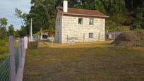 Vista exterior de Casa o xalet en venda en Vigo  amb Calefacció, Jardí privat i Traster