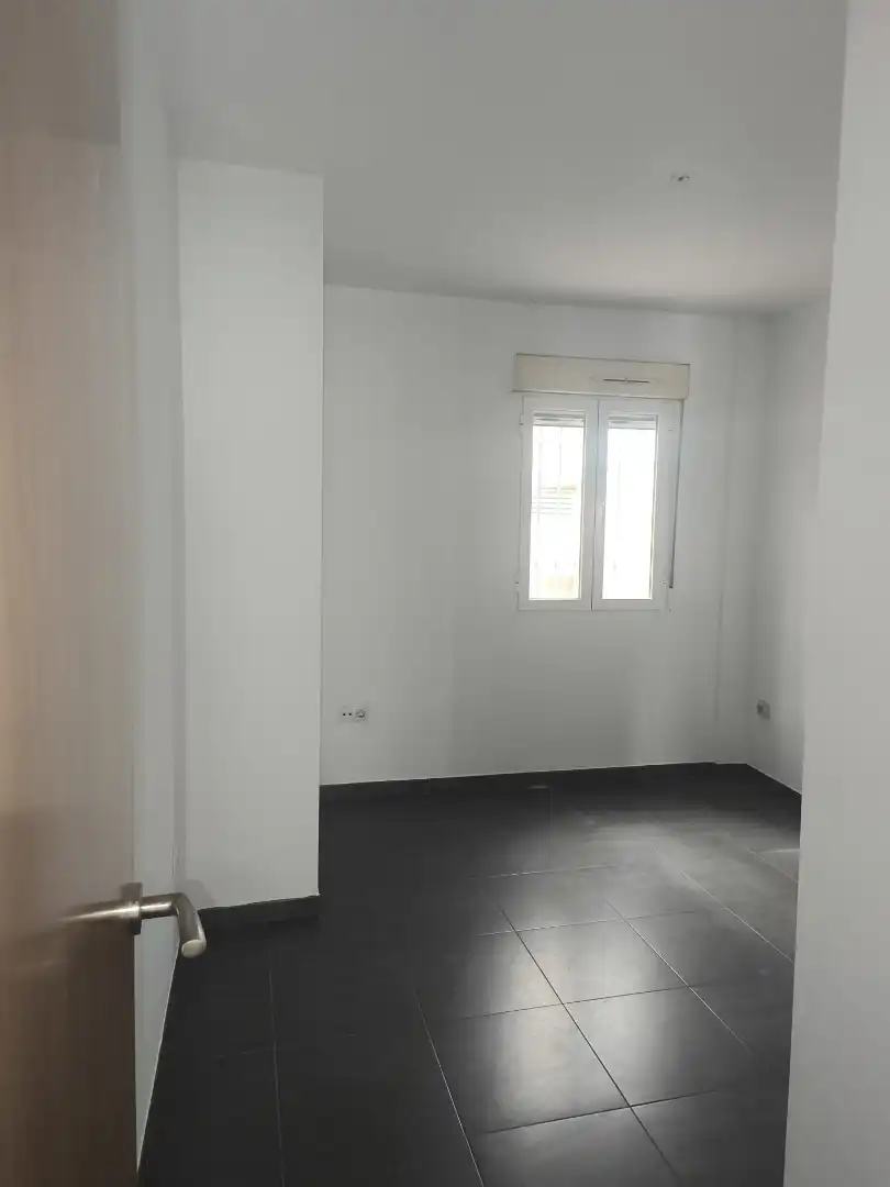 Piso con ascensor en venta en Cúllar Vega, imagen 9