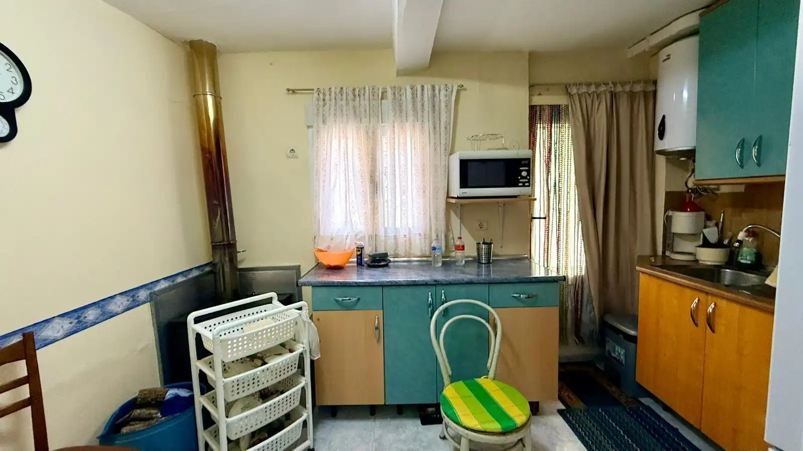 Cuina de Casa o xalet en venda en Cuéllar amb Traster, Moblat i Alarma