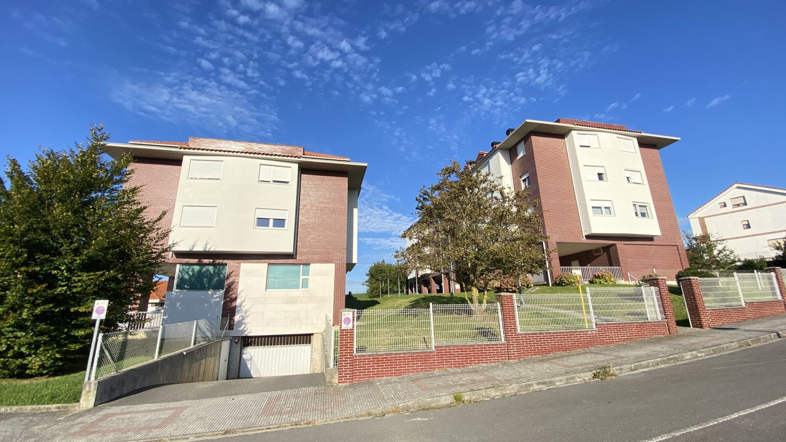 Vista exterior de Piso en venta en Camargo con Calefacción, Jardín privado y Trastero