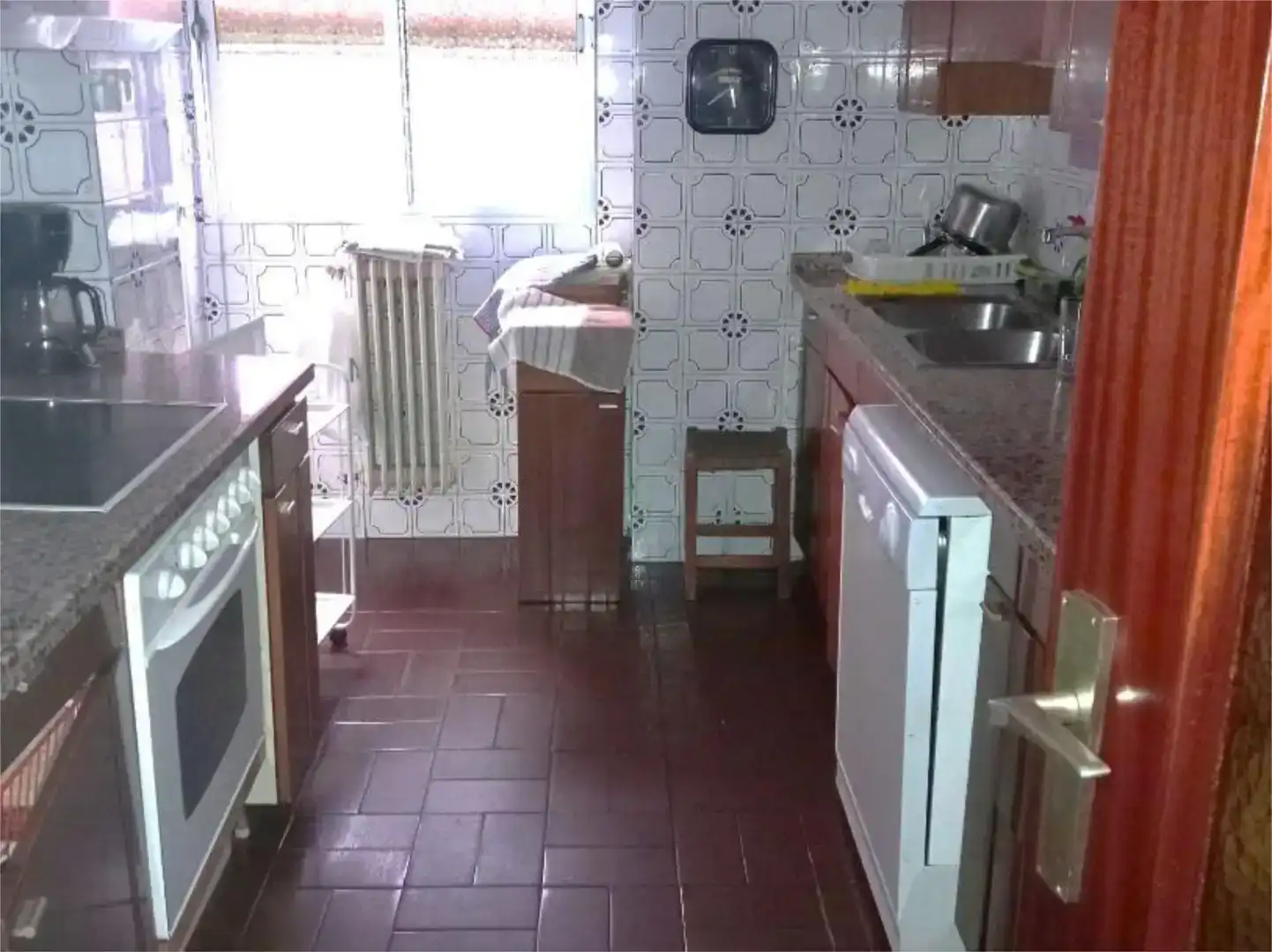 Cocina de Piso en venta en  Granada Capital con Aire acondicionado y Balcón