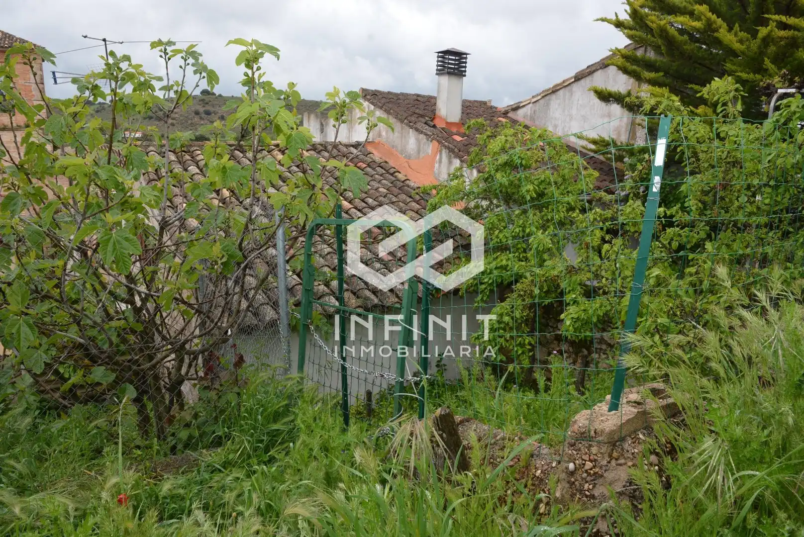 Houses for sale in Peñalver  with Private garden and Balcony