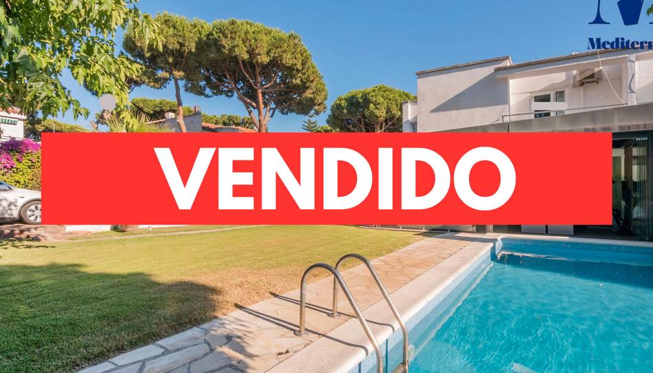 Foto 1 de Casa adosada en venda a Avinguda D'europa, Gavà Mar, Barcelona