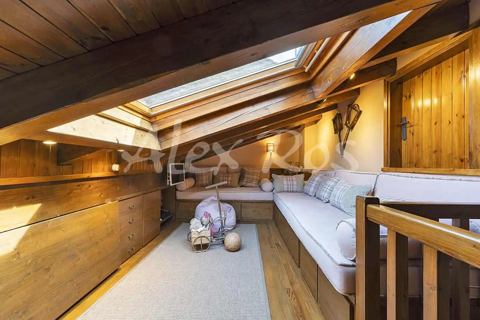 Bedroom of Houses for sale in Urús  with Heating, Private garden and Terrace