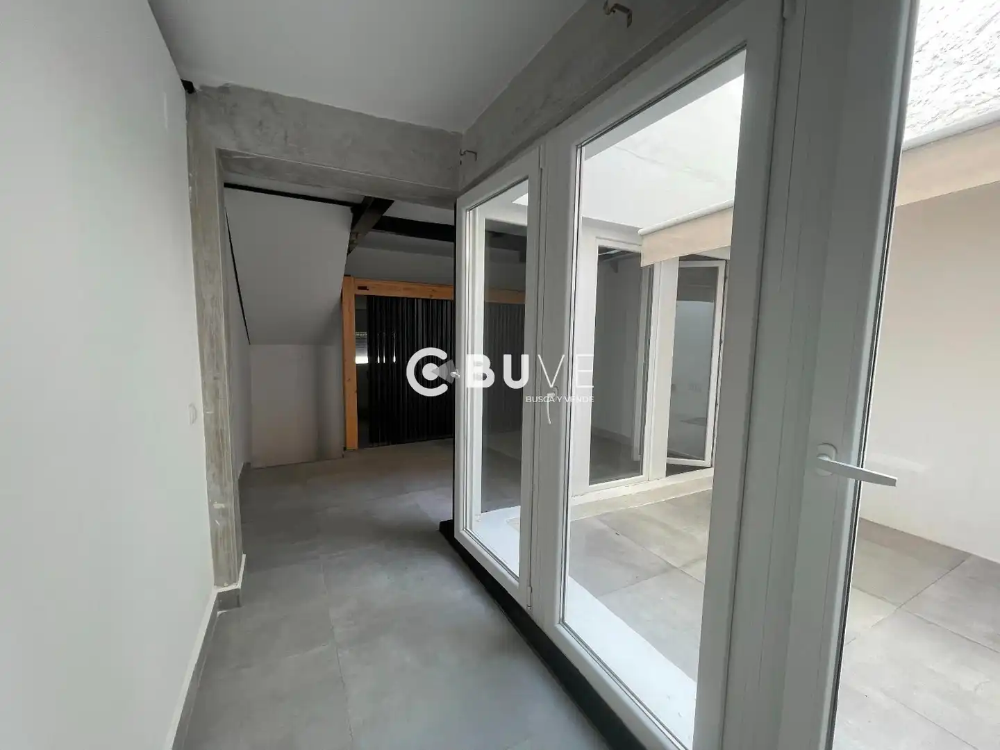 Houses for sale in Sevilla  with Air Conditioner, Terrace and Swimming Pool