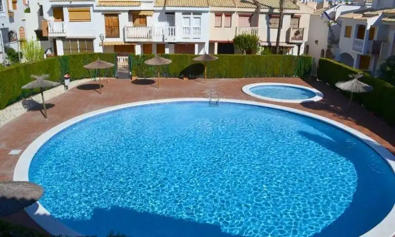 Piscina de Casa o chalet en venta en Santa Pola con Aire acondicionado, Calefacción y Jardín privado