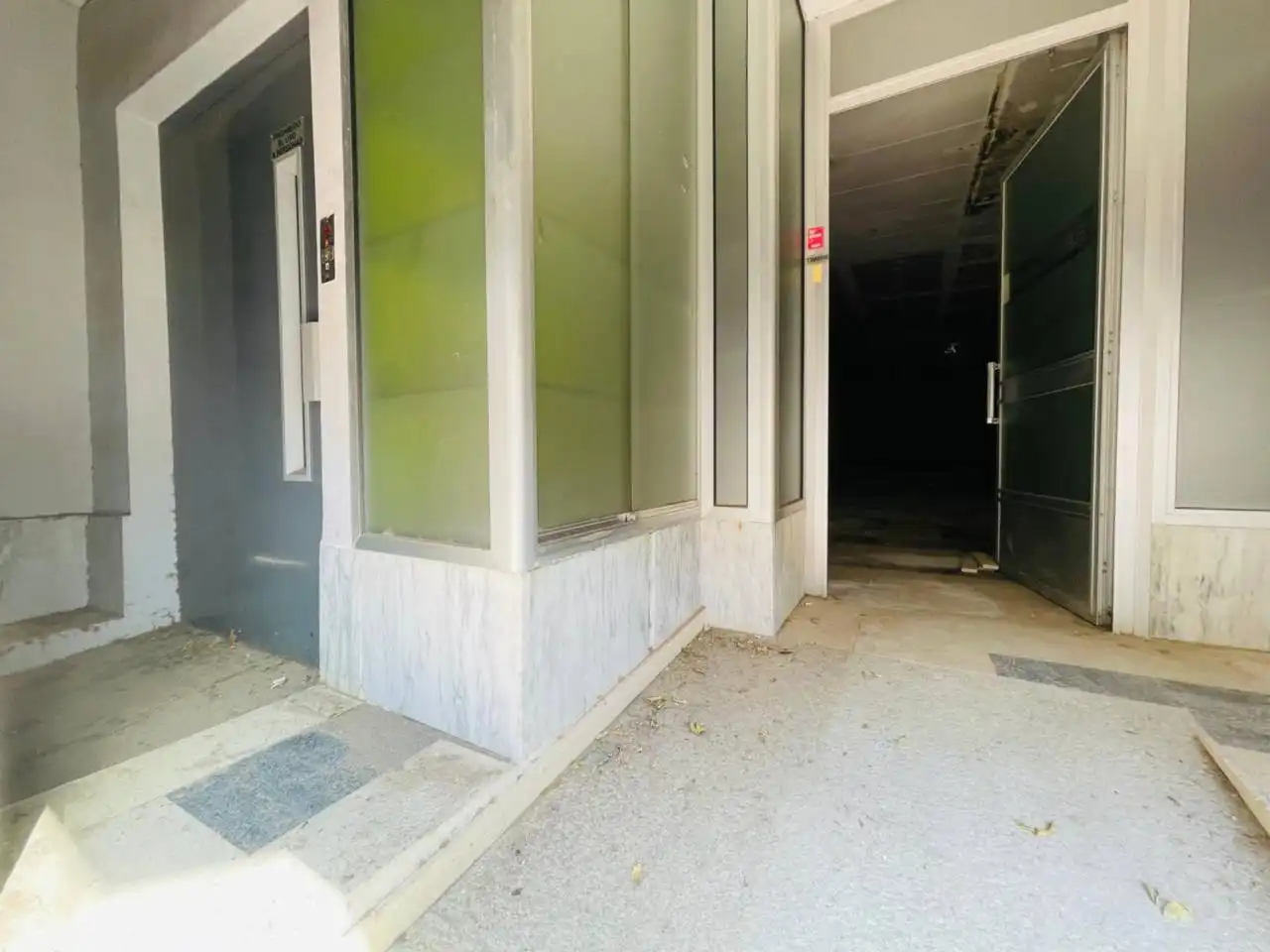 Business premises for sale in Calle Víctor Pérez, imagen 5