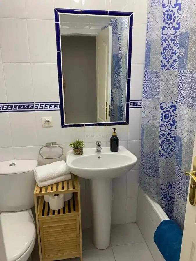 Bany de Dúplex en venda en Fuengirola amb Aire condicionat, Calefacció i Terrassa