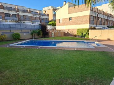 Terraced house with pool for sale in Doctor Ramon i Cajal