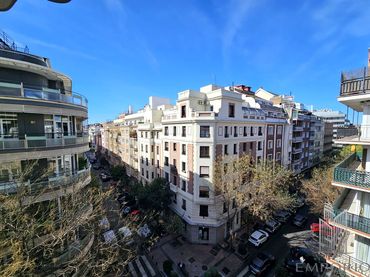 Flat with lift for sale in Calle de Núñez de Balboa
