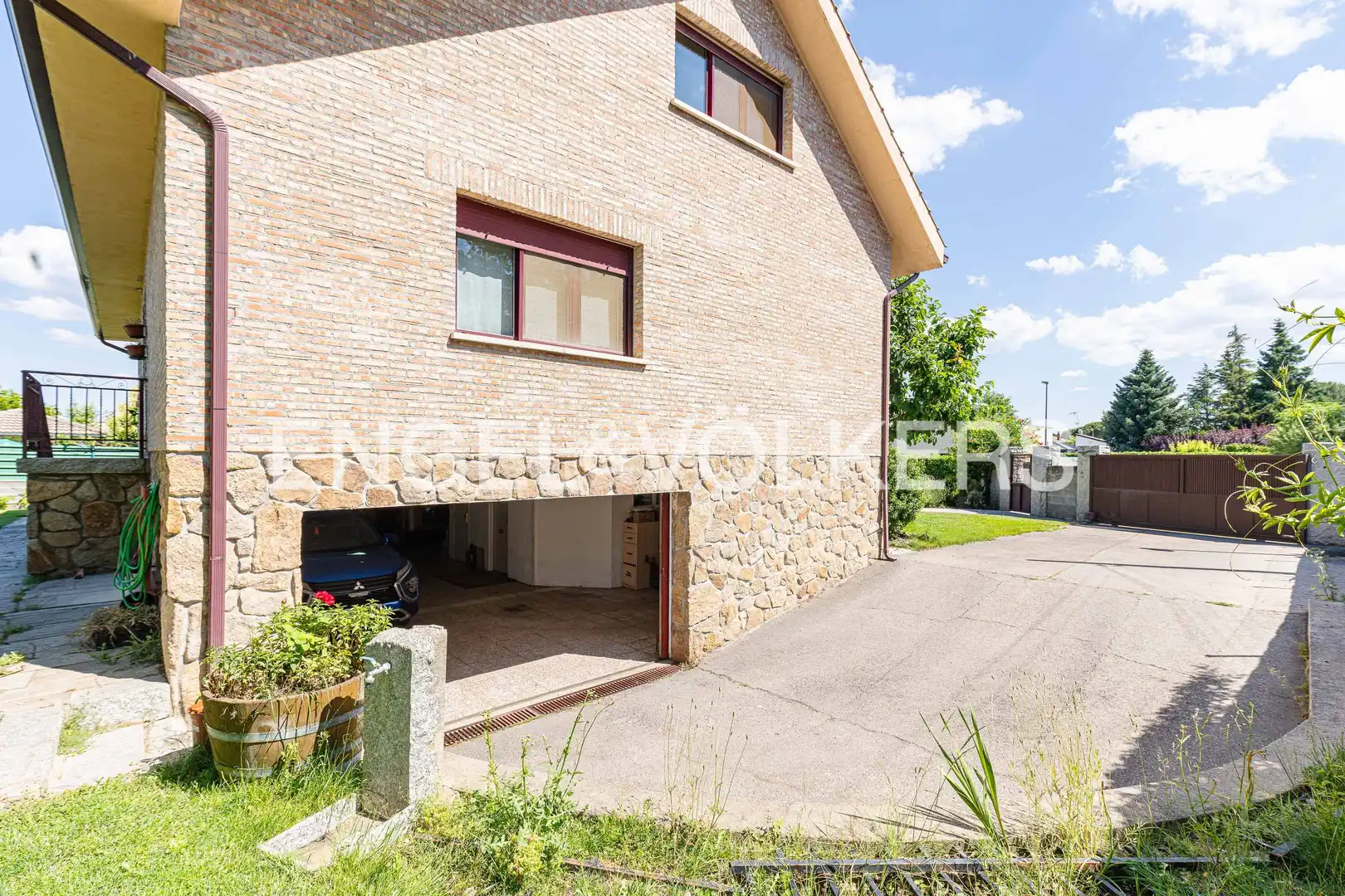 Exterior view of Houses for sale in Guadarrama  with Air Conditioner, Heating and Private garden