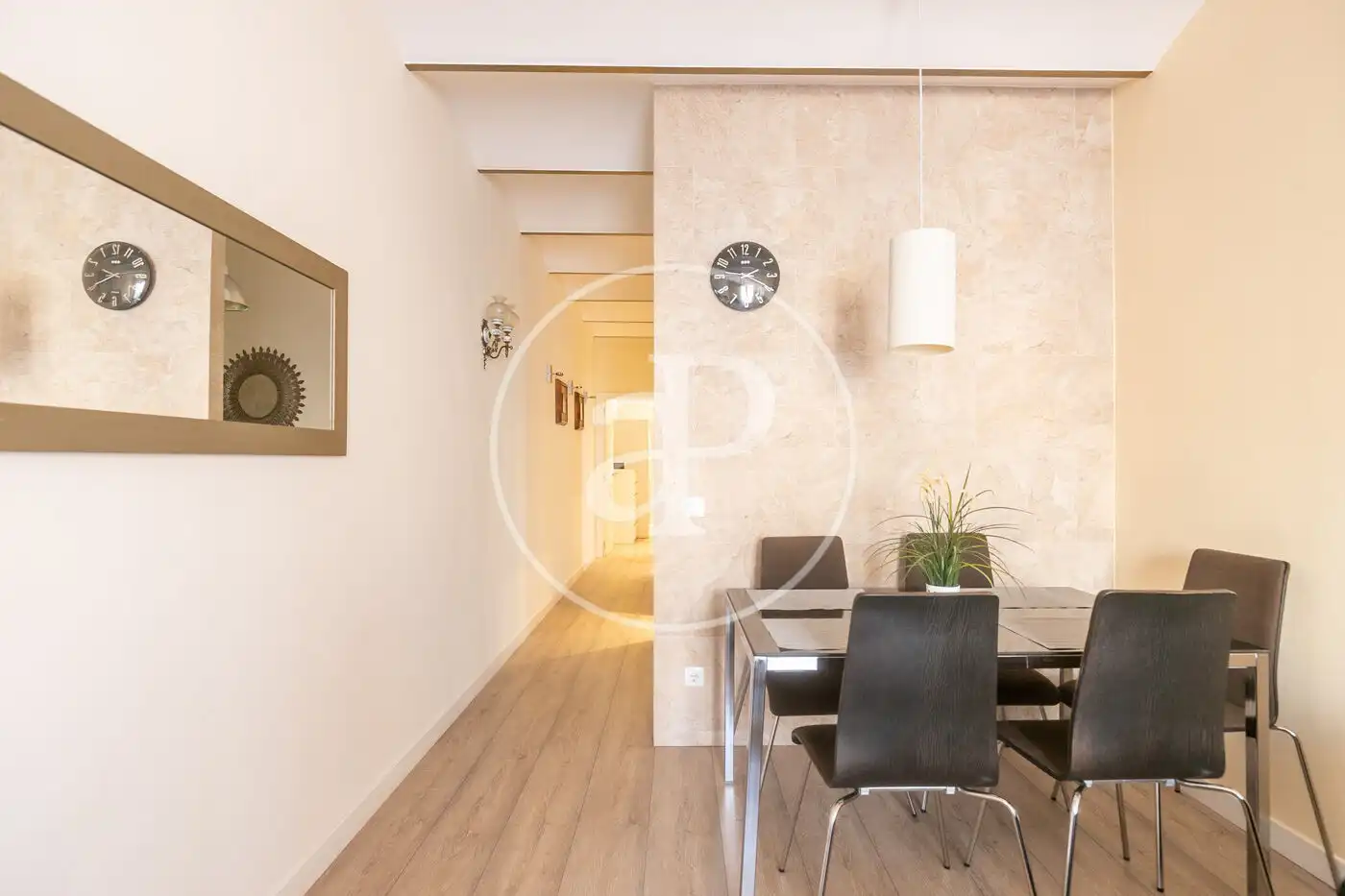 Piso de alquiler en Carrer de Vila i Vilà, El Poble Sec - Parc de Montjuïc