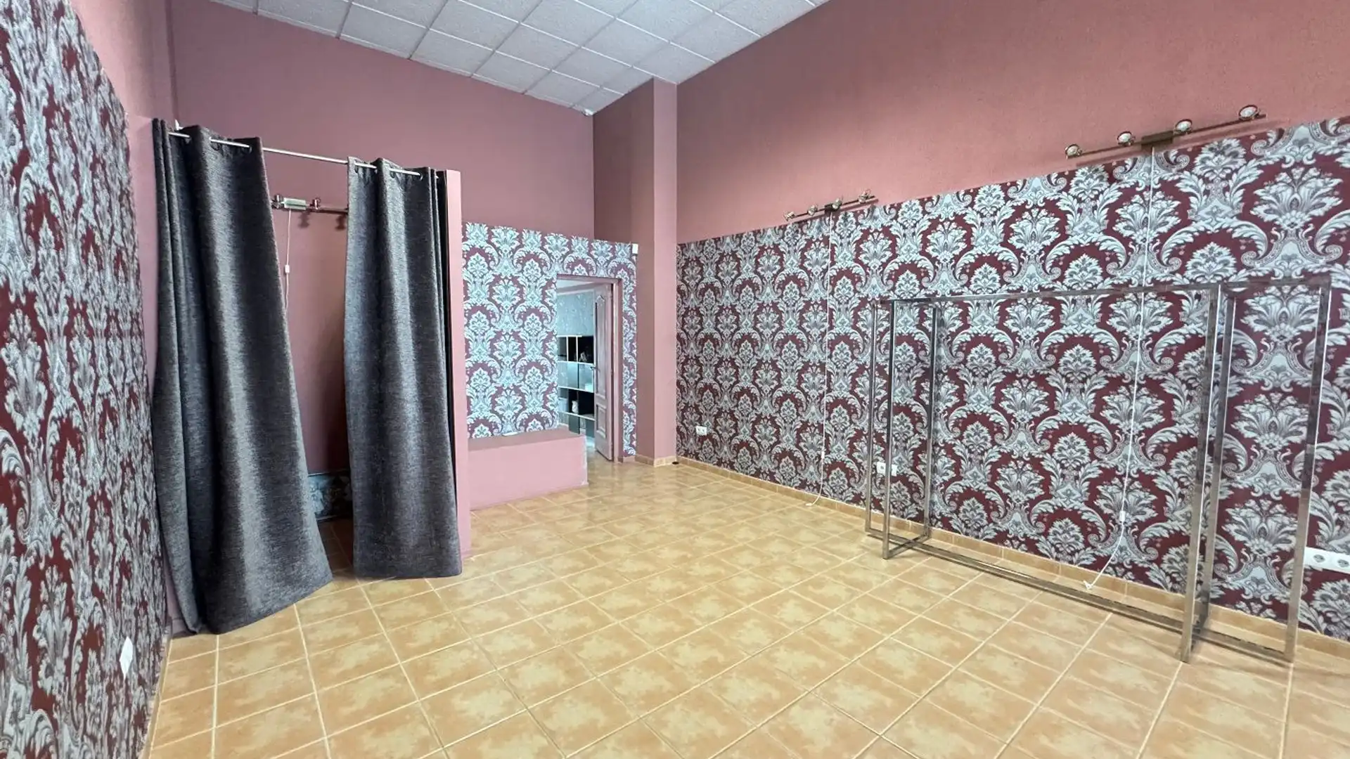 Local de alquiler en Altea con Aire acondicionado