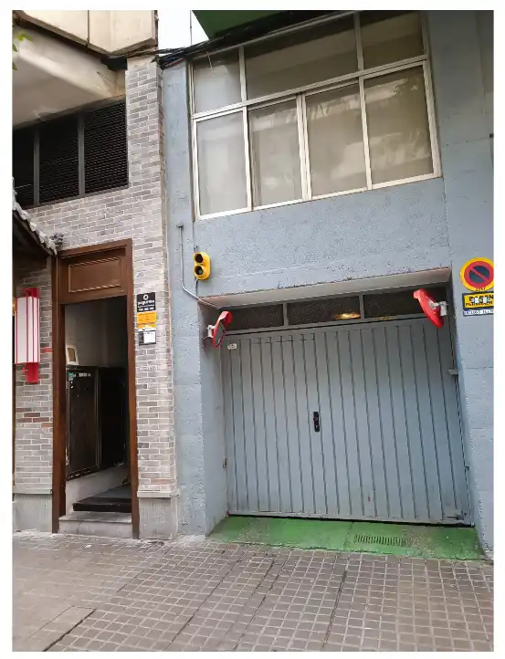 Vista exterior de Piso en venta en Zaragoza con Calefacción, Terraza y Trastero