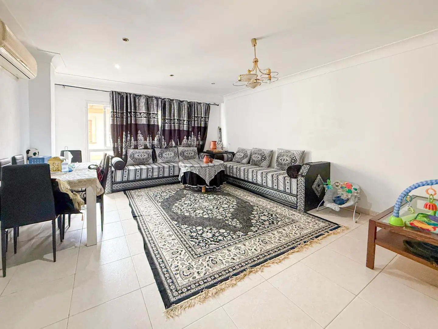 Piso en venta en Carrer Califòrnia, Gran Via de Colom