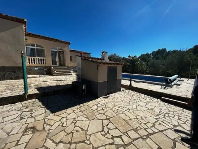 Detached house with pool for sale in del Centre, imagen 13