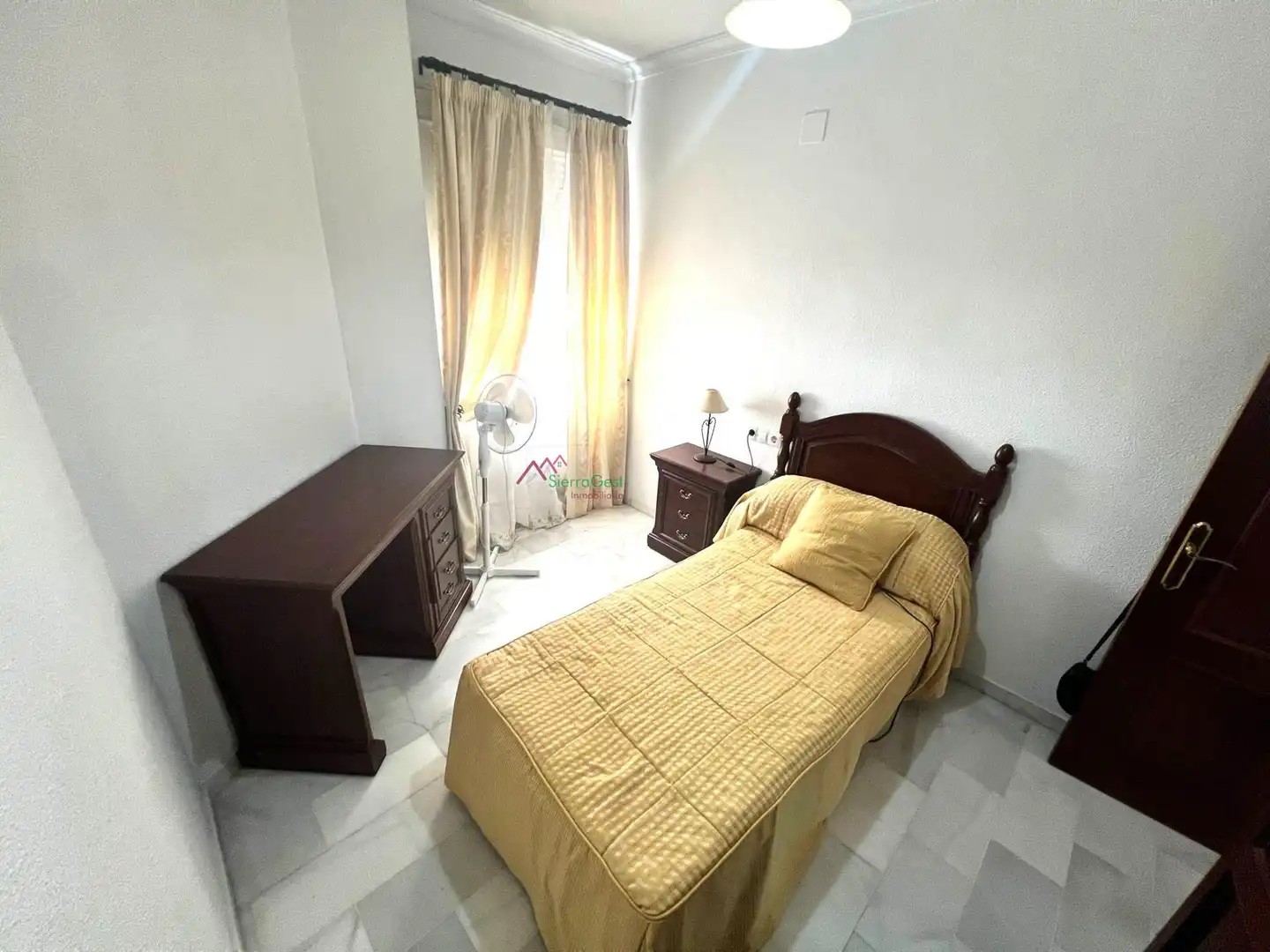 Bedroom of Ground floor for sale in Ubrique  with Air Conditioner and Balcony