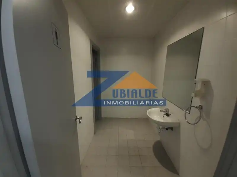 Local comercial en venda a General Concha, imagen 10