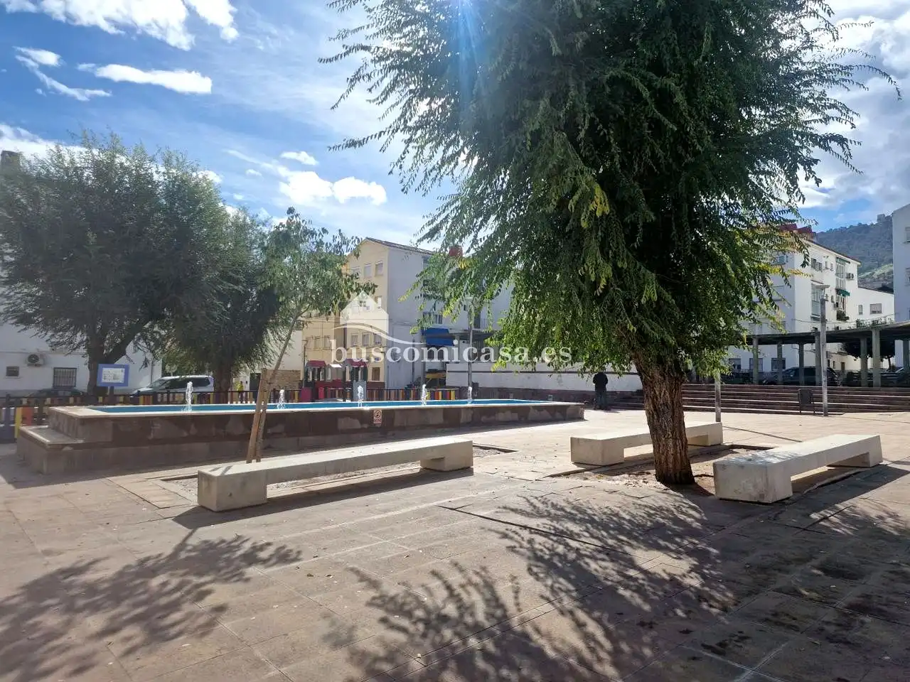 Vista exterior de Pis en venda en Jaén amb Balcó