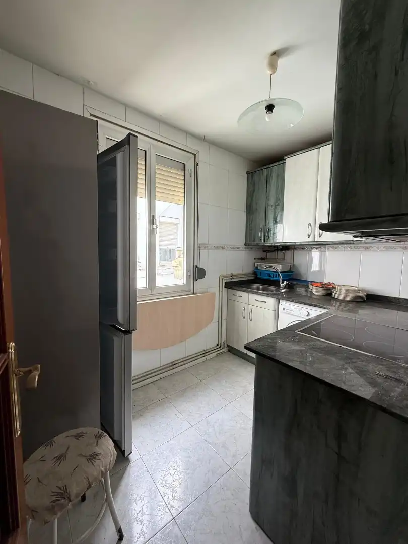 Kitchen of Flat for sale in  Logroño  with Heating, Parquet flooring and Storage room