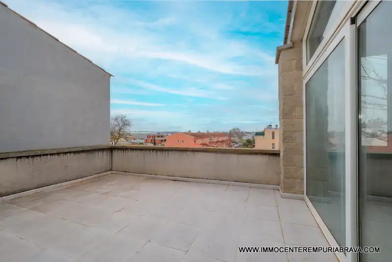 Terraza de Oficina en venta en Empuriabrava