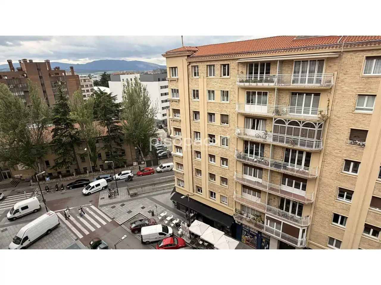 Exterior view of Flat for sale in  Pamplona / Iruña  with Heating, Parquet flooring and Storage room