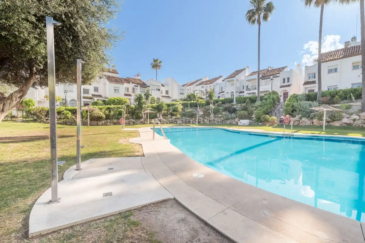 Xalet amb jardí en venda a Avenida Benamara 15, imagen 4