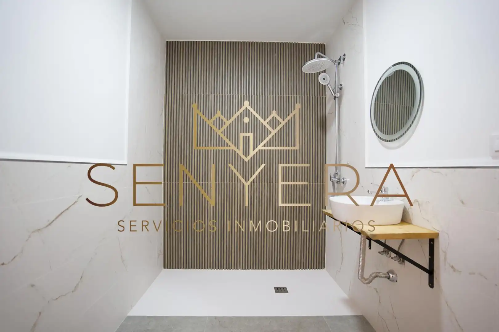 Badezimmer von Wohnungen zum Verkauf in Valencia mit Klimaanlage
