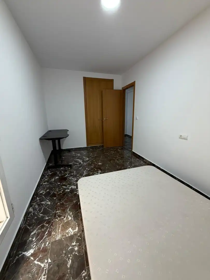 Habitación de Piso de alquiler en Aldaia con Aire acondicionado y Terraza