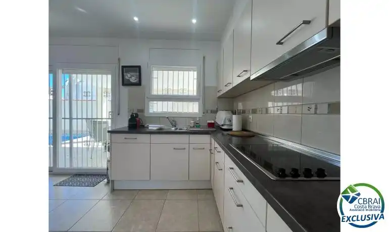 Casa con jardín en venta en Montgrí, imagen 10