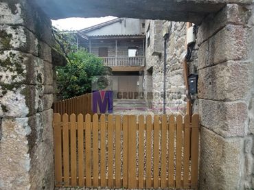 Terraced house with garden for sale in Santa Mariña Auga Santas 53