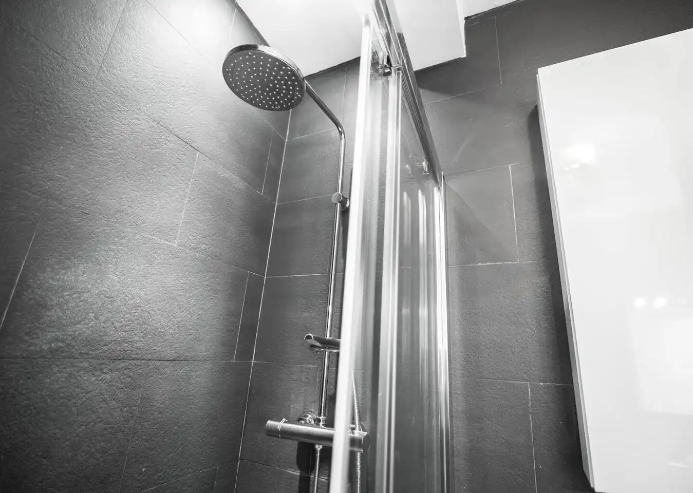 Bathroom of Flat for rent in Barcelona