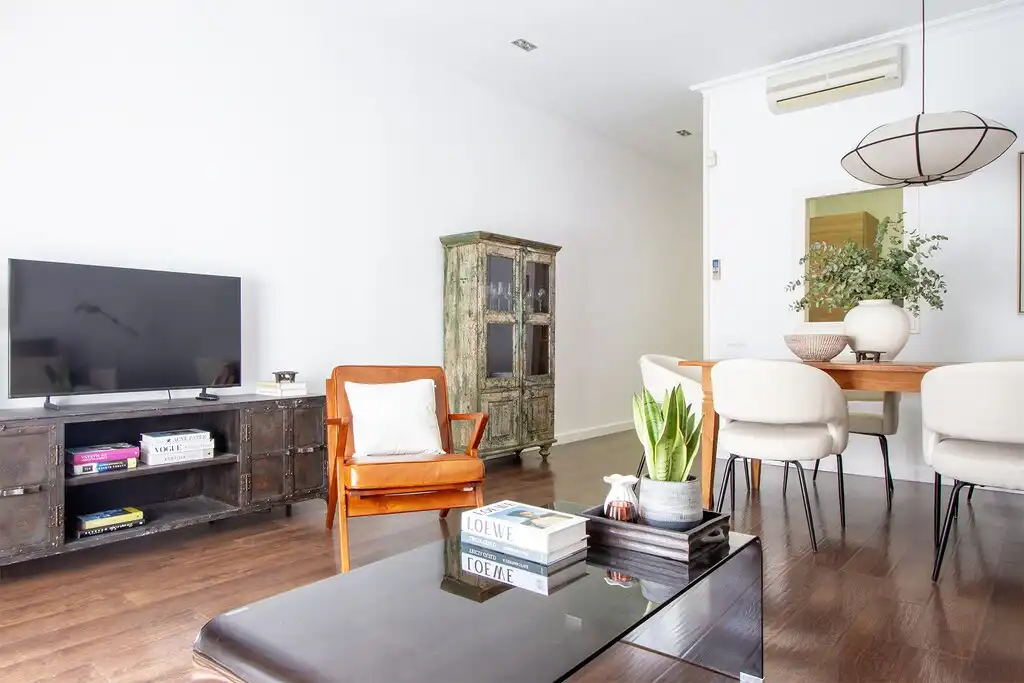 Living room of Apartments for sale in Barcelona  with Air Conditioner, Heating and Parquet flooring