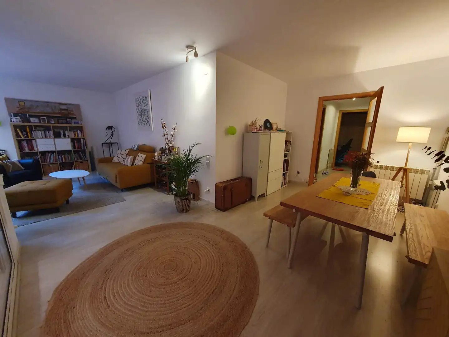 Wohnzimmer von Wohnung zur Miete in Barcelona mit Heizung