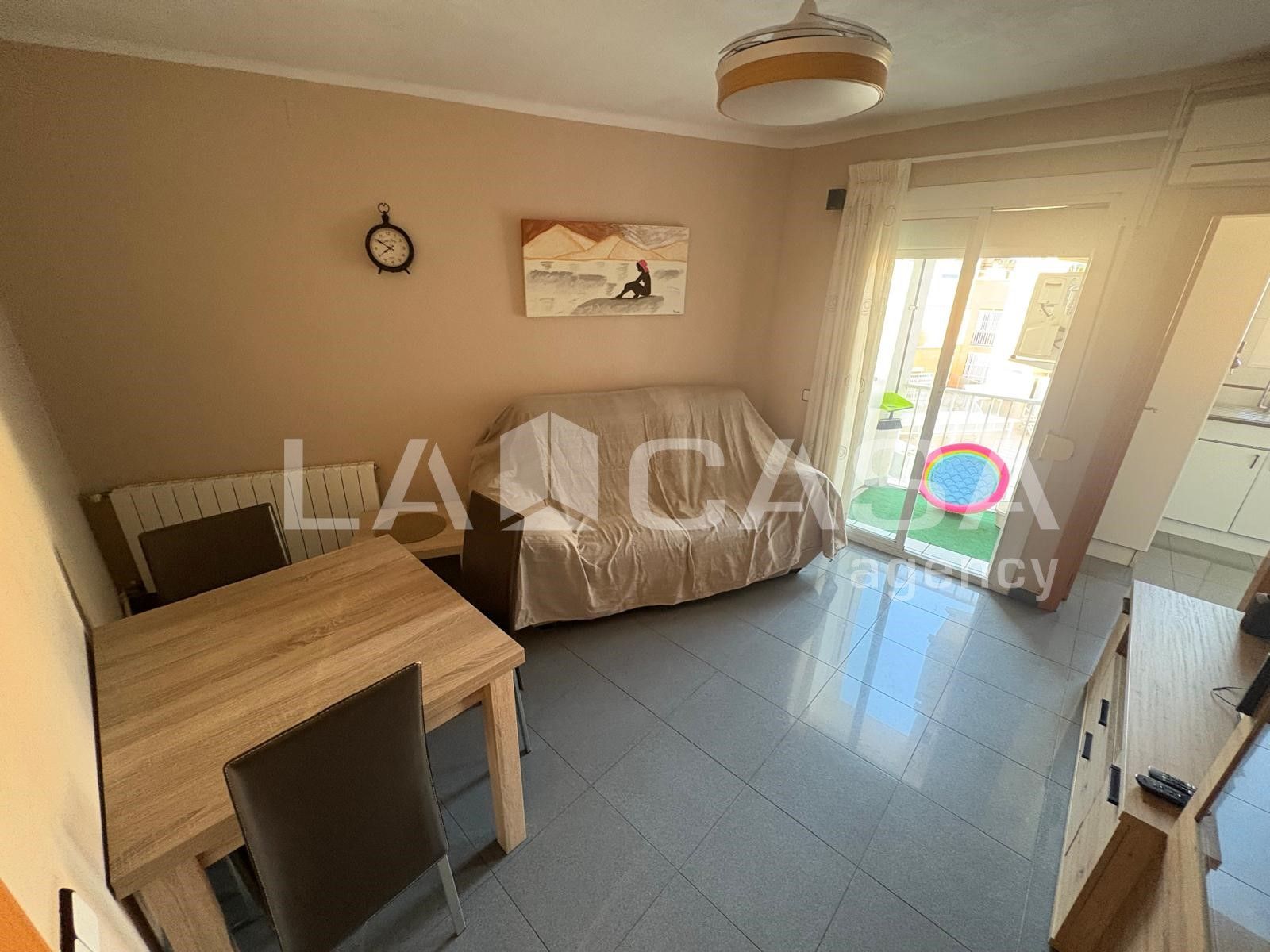 Sala d'estar de Pis en venda en Santa Coloma de Gramenet amb Calefacció i Balcó