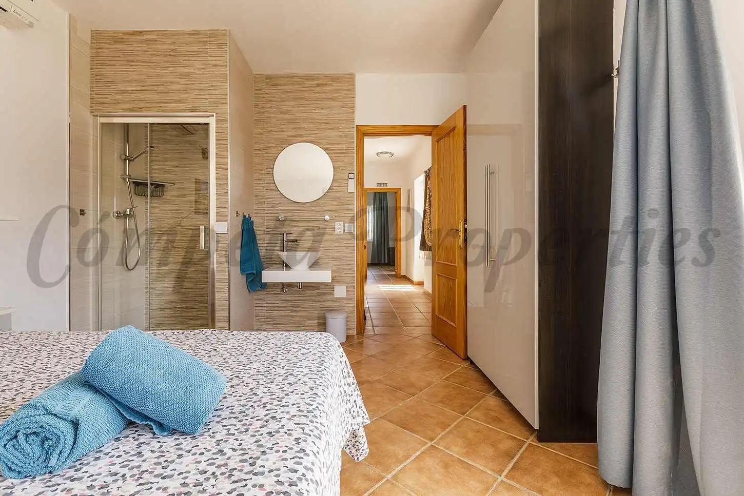 Casa amb piscina en venda a Sayalonga, imagen 16