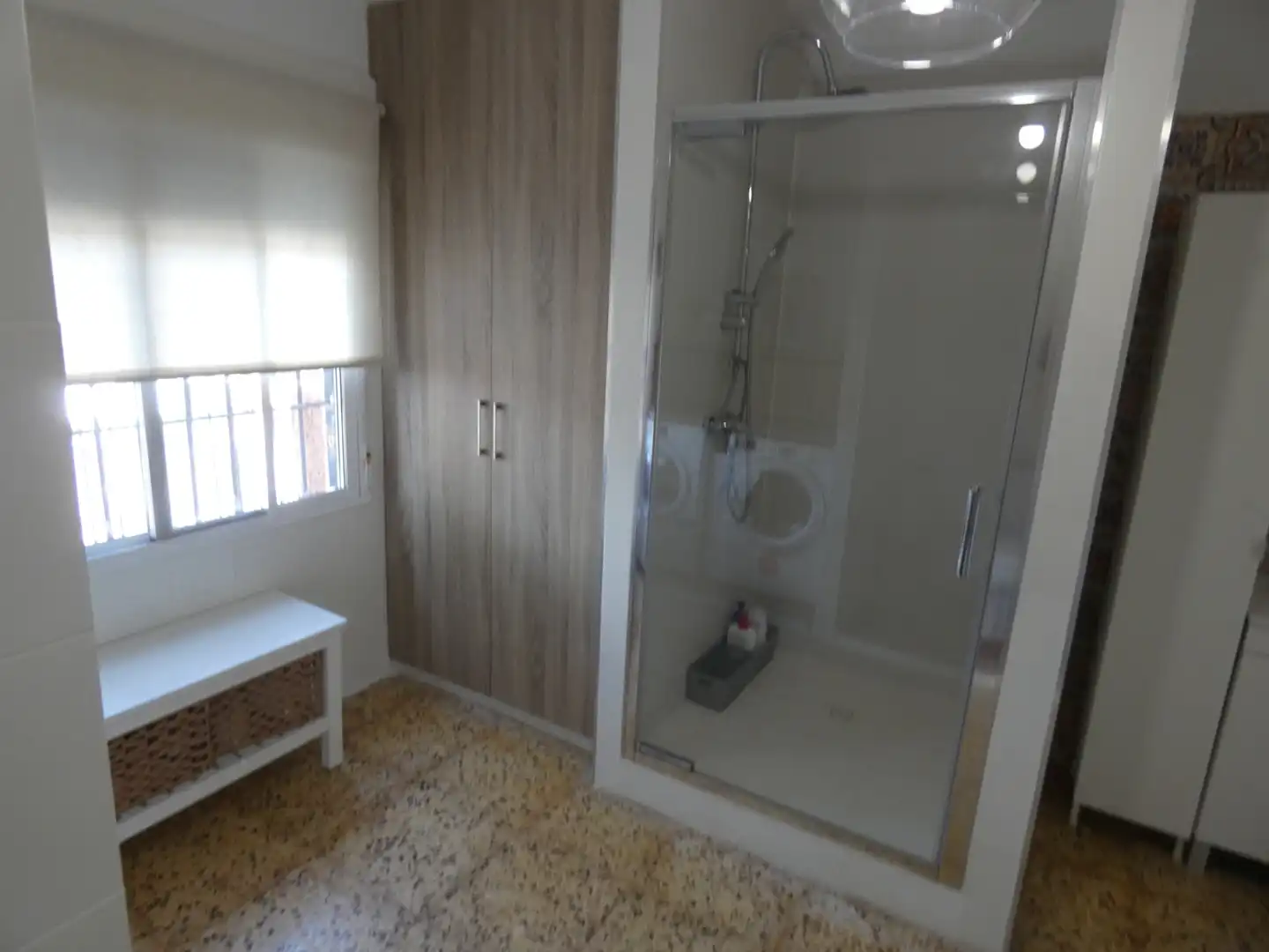 Bany de Casa o xalet en venda en Torrent amb Aire condicionat, Calefacció i Jardí privat