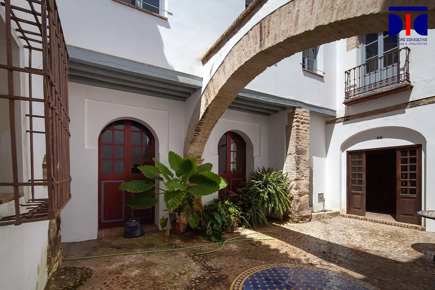 Vista exterior de Finca rústica en venta en Carmona con Aire acondicionado, Calefacción y Jardín privado