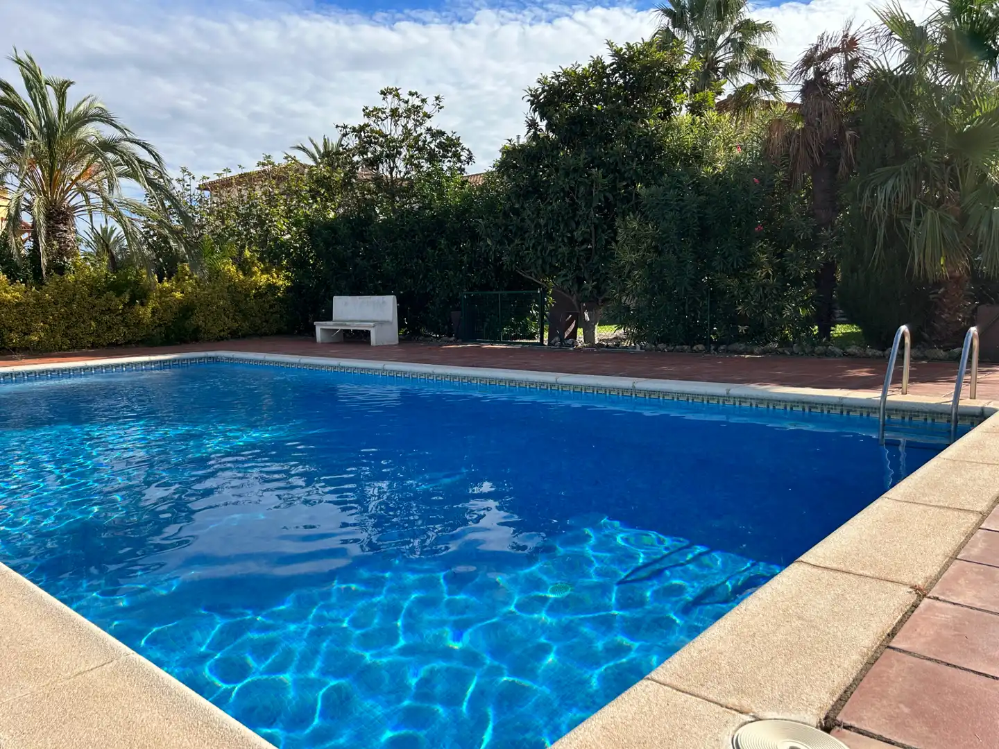 Piscina de Casa adosada en venta en Torroella de Fluvià con Aire acondicionado, Calefacción y Jardín privado