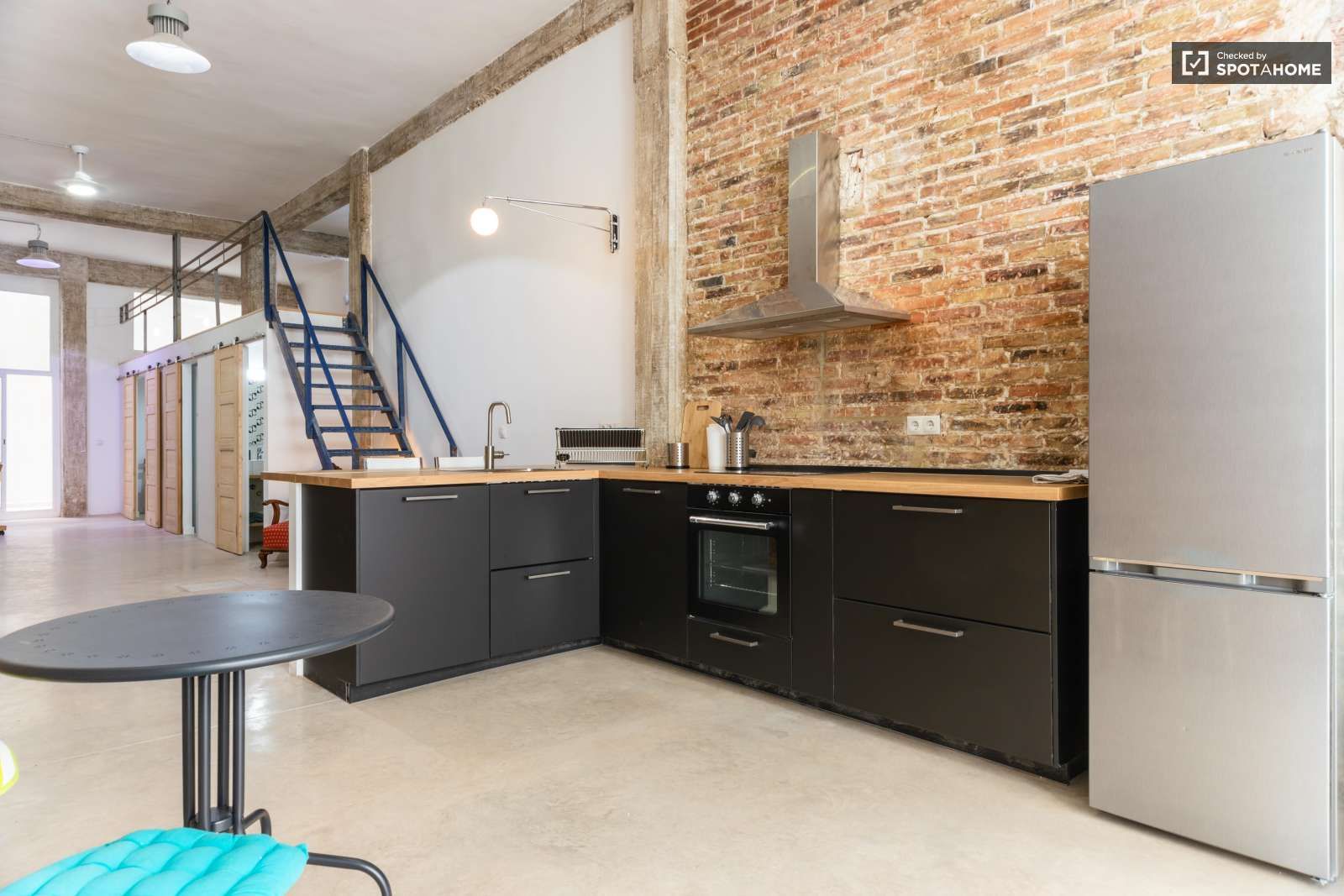 Apartment to share in Nou Moles