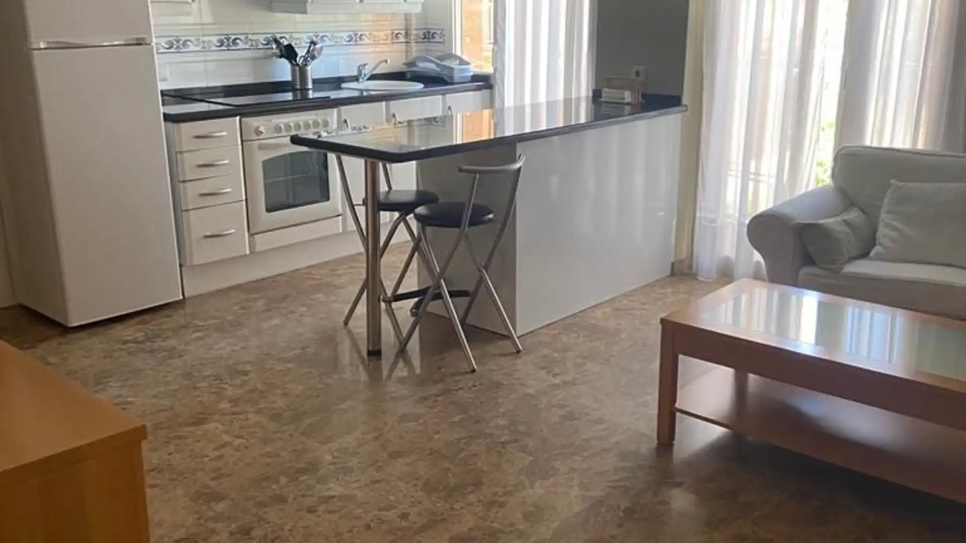 Apartamento de alquiler en Carrer de la Costera, 50, Barrio de Benicalap