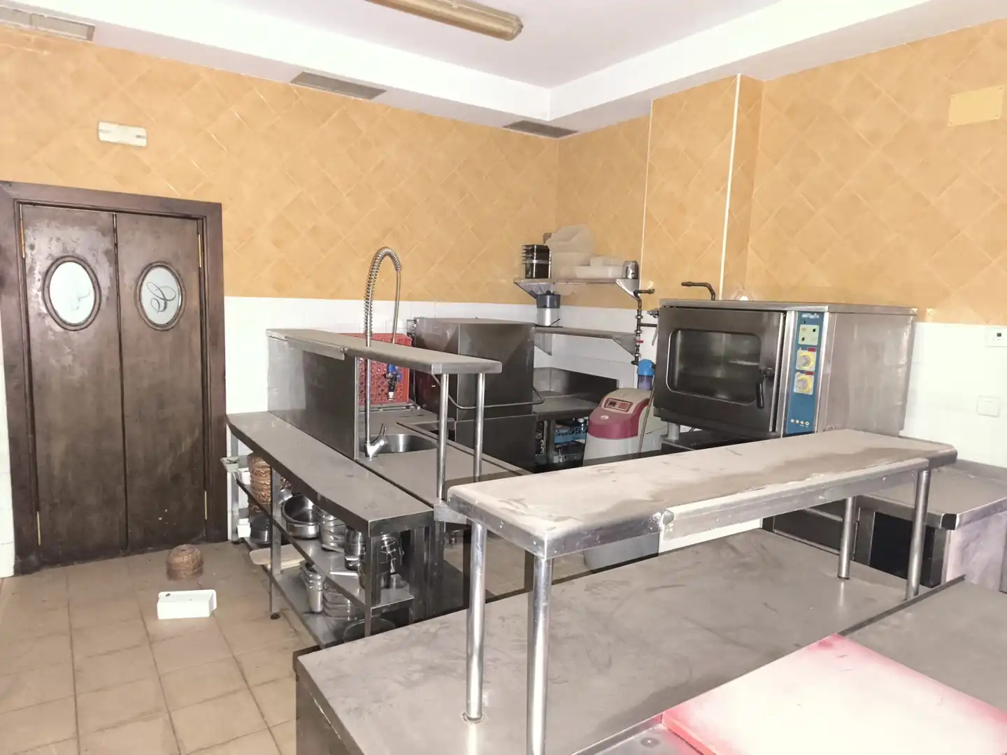 Kitchen of Commercial properties for sale in Laudio / Llodio  with Furnished