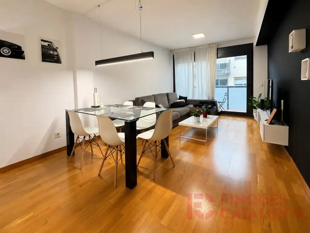 Sala de estar de Piso en venta en Girona con Aire acondicionado y Calefacción