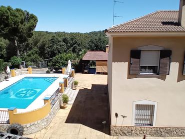 Casa amb balcó en venda a Periurbano Oeste - Sierra